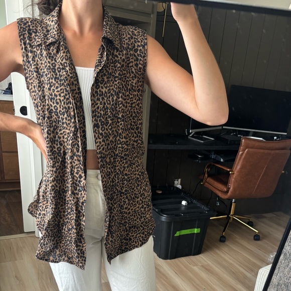 Vintage Clio Leopard Print Button Down Sleeveless Collard Shirt Vest Tank - Picture 1 of 7
